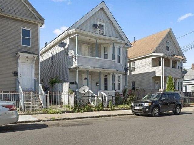 House for sale in Lawrence, Massachusetts