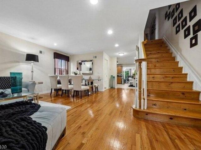 House for sale in Hasbrouck Heights, New Jersey