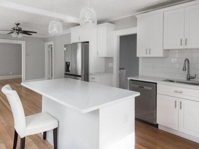 House for sale in Milton Upper Mills, Milton