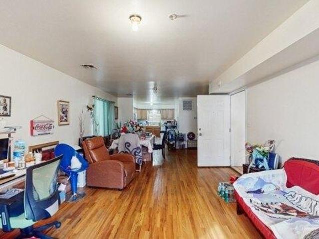 House for sale in Newark, New Jersey