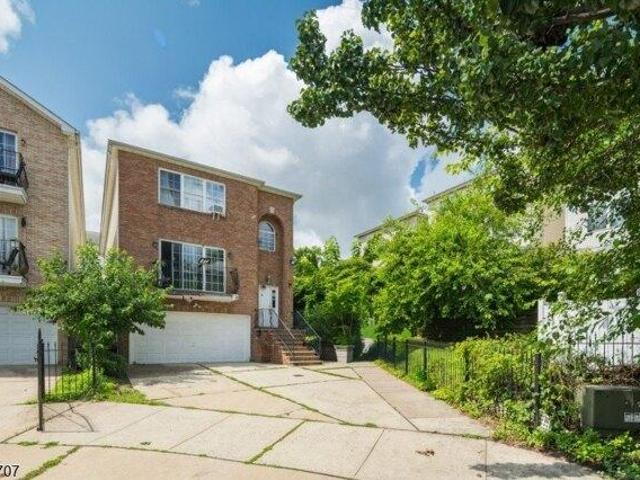 House for sale in Newark, New Jersey