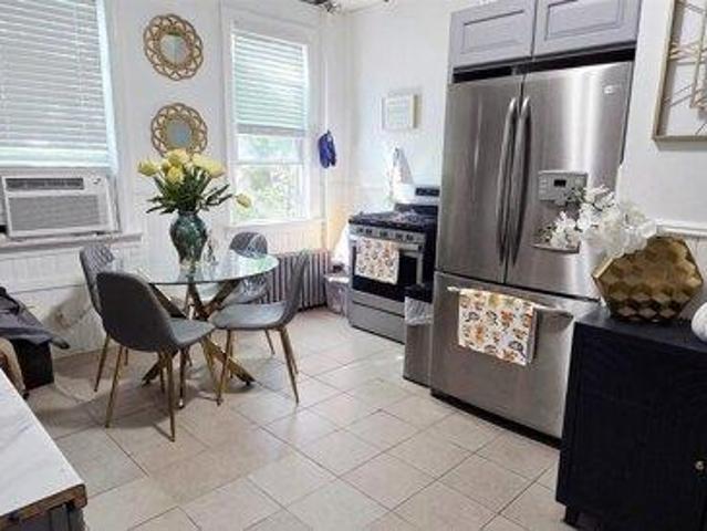 House for sale in Hudson, New Jersey