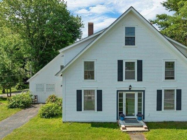 House for sale in New Hampshire