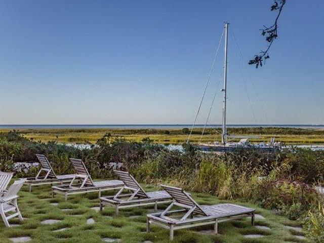 House for sale in Osterville, Osterville