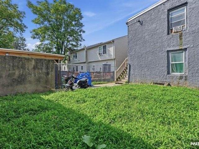 House for sale in Passaic, New Jersey