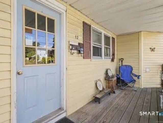 House for sale in Putnam, Connecticut