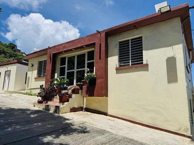 House for sale in Saint Thomas, Missouri
