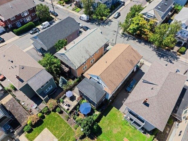 House for sale in West Somerville, Somerville