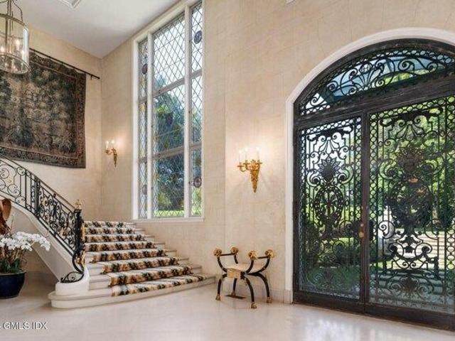 House for sale in Cos Cob, Connecticut
