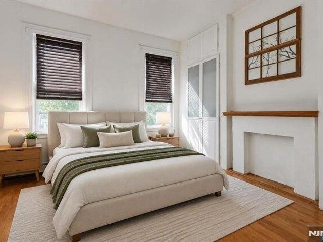 House for sale in Hudson, New Jersey