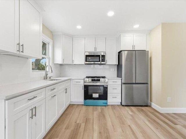 House for sale in Hudson, New Jersey