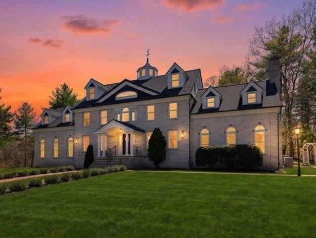 House for sale in Upton, Massachusetts