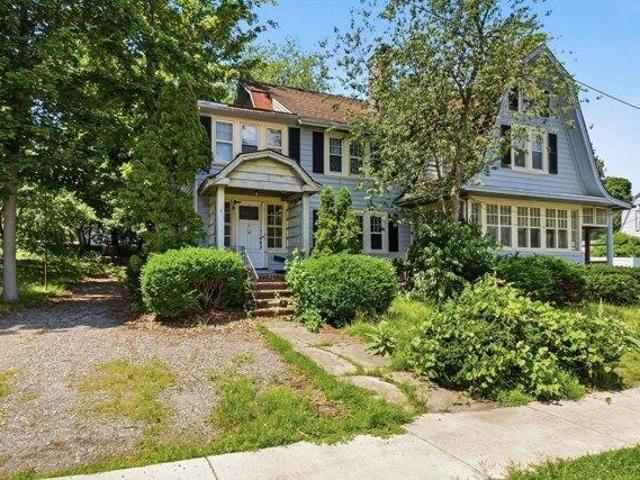 House for sale in Wakefield, Massachusetts