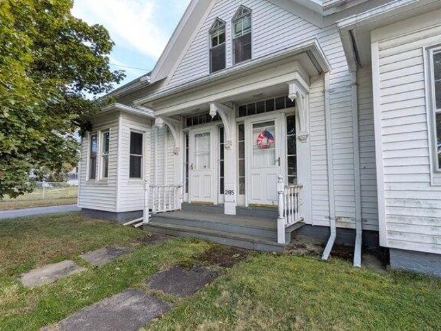 House for sale in West Warren, Warren