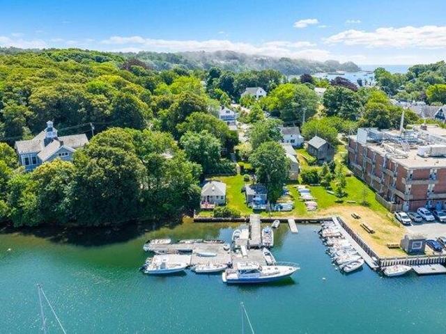 House for sale in Woods Hole, Massachusetts