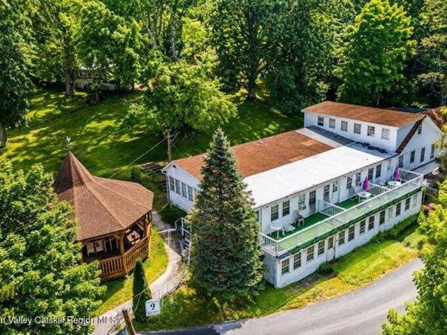 House for sale in Bloomington, New York