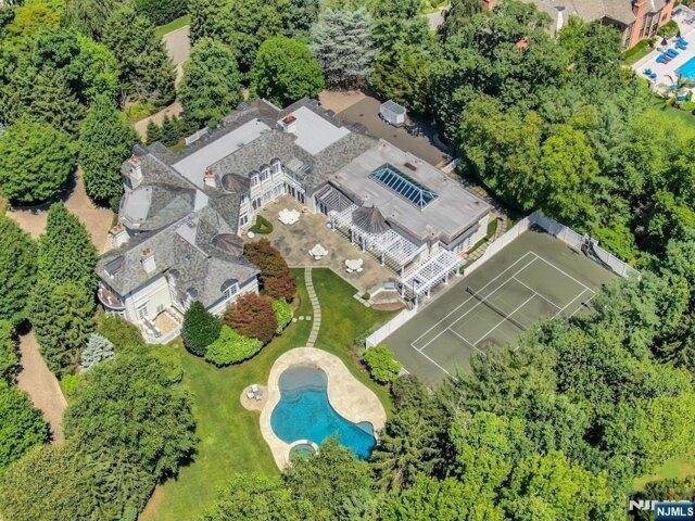 House for sale in Alpine, New Jersey