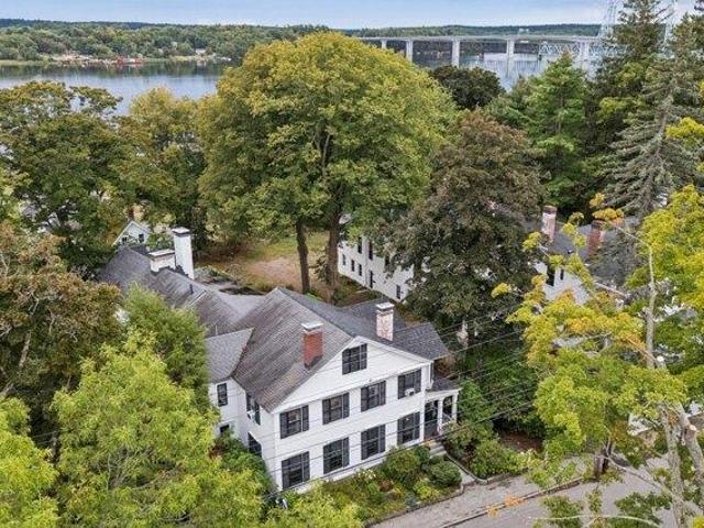 House for sale in Bath, Sagadahoc County