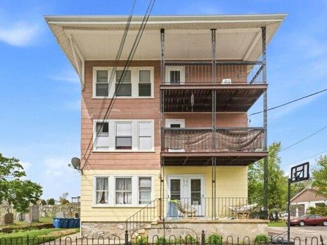 House for sale in Blackstone, Massachusetts