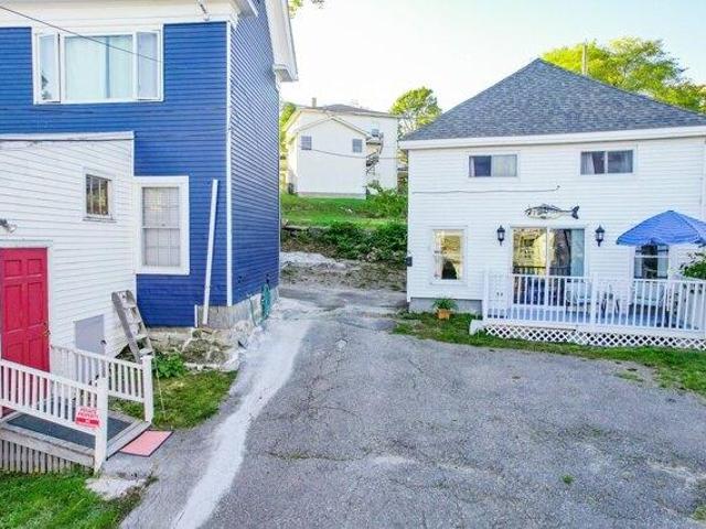 House for sale in Boothbay Harbor, Maine