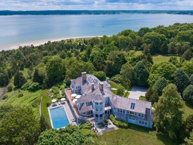 House for sale in Duxbury, Massachusetts