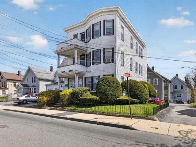 House for sale in Everett, Massachusetts