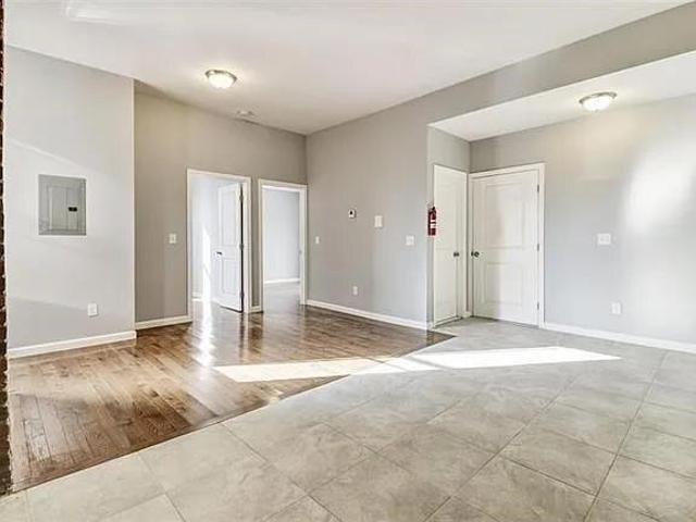 House for sale in Hudson, New Jersey
