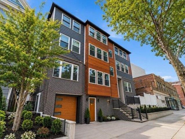 House for sale in Hudson, New Jersey