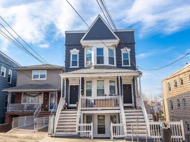 House for sale in Hudson, New Jersey