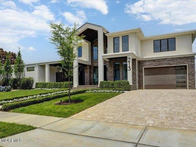 House for sale in Monmouth, New Jersey