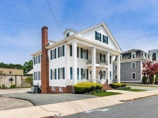House for sale in Central Square Historic District, Stoneham