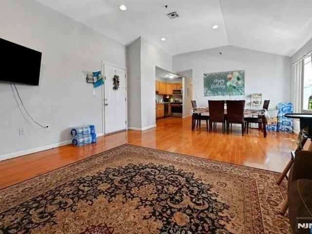 House for sale in Hudson, New Jersey