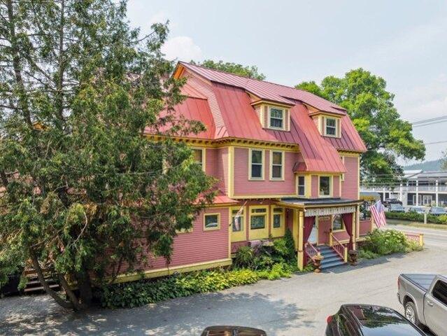 House for sale in Woodstock Village, South Woodstock
