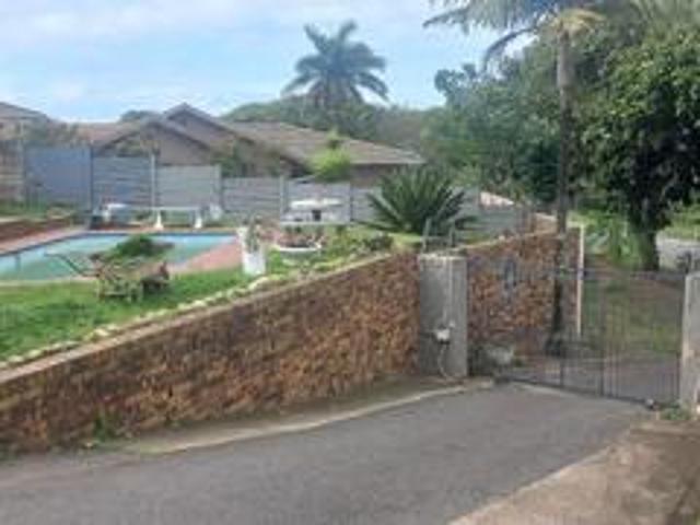 House for sale in La Mercy, Kwazulu-natal