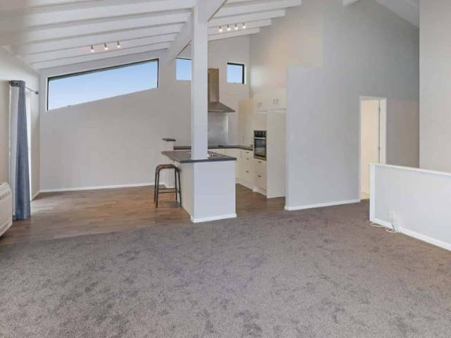 Townhouse for rent in Papakaio, Wellington