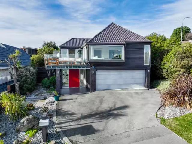 House for rent in Chaslands, Canterbury