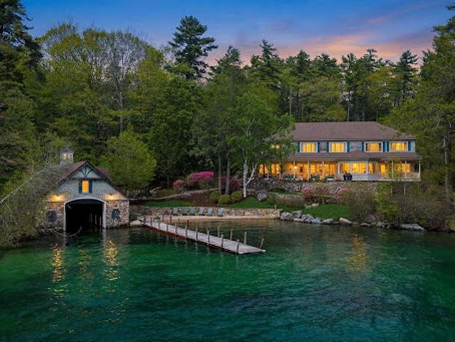 House for sale in New Hampshire
