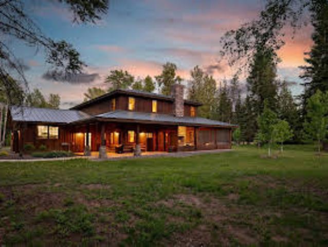 House for sale in Sandpoint House for sale in Sandpoint