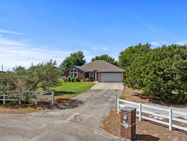 House for sale in Kempner, Texas