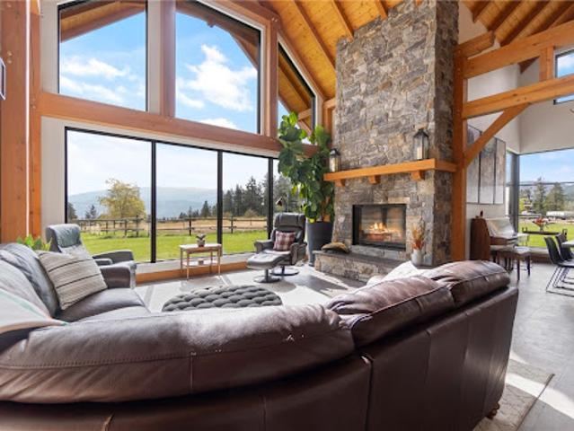 House for sale in Peachland, British Columbia