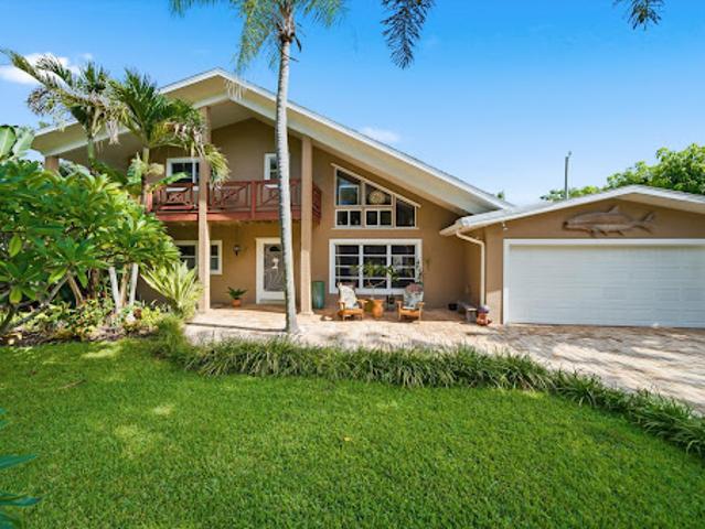 House for sale in Melbourne Beach, Brevard County