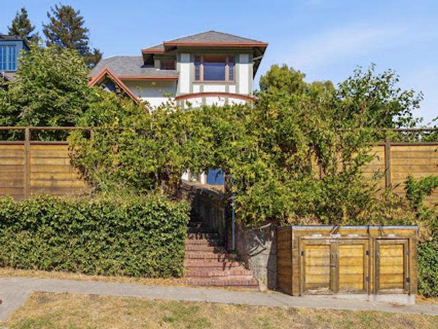 House for sale in Berkeley, California