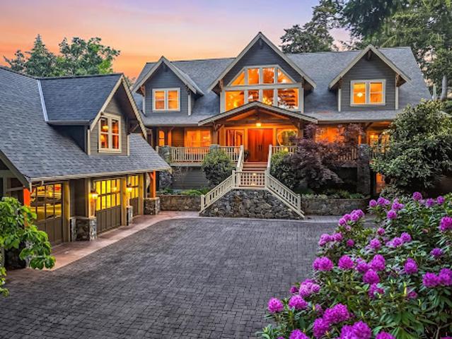 House for sale in Saanich, British Columbia