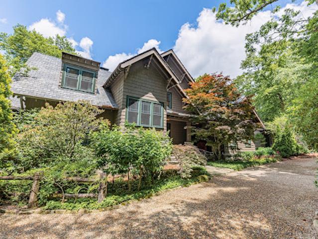 House for sale in Highlands, North Carolina