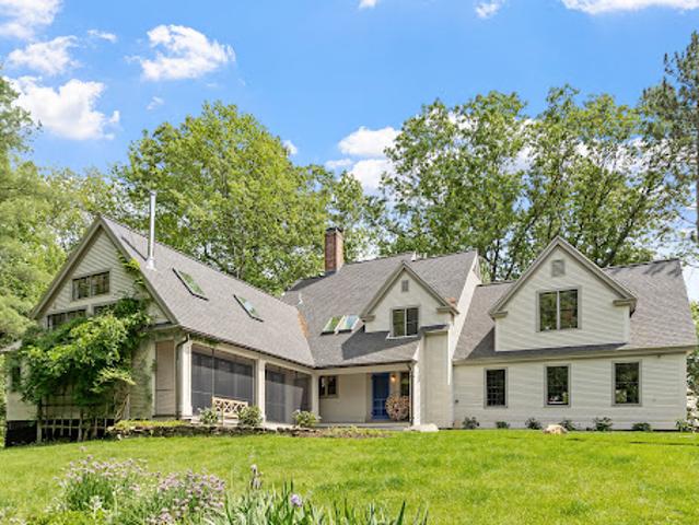 House for sale in Carlisle House for sale in Carlisle