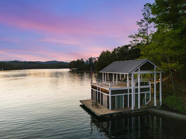 House for sale in Tiger, Georgia