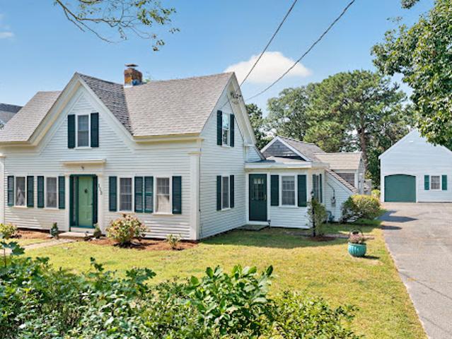 House for sale in Dennis, Massachusetts