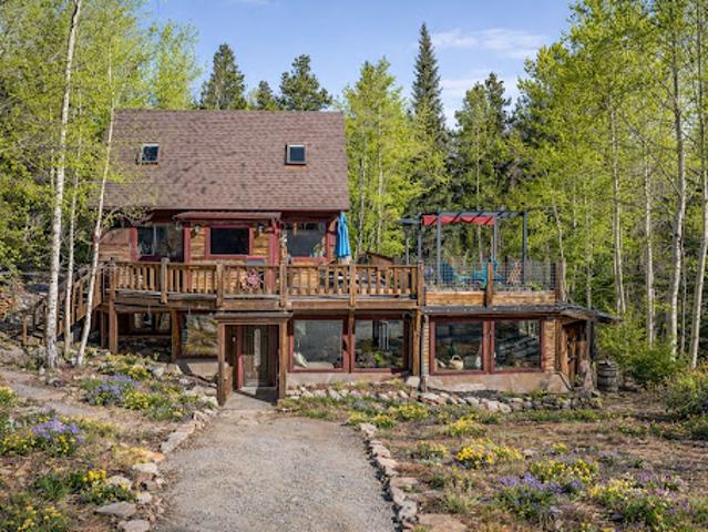 House for sale in Colorado