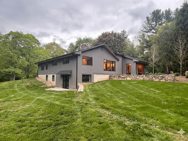 House for sale in Roxbury, Connecticut
