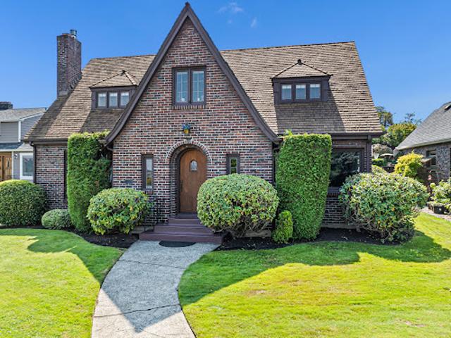 House for sale in Tacoma, Washington